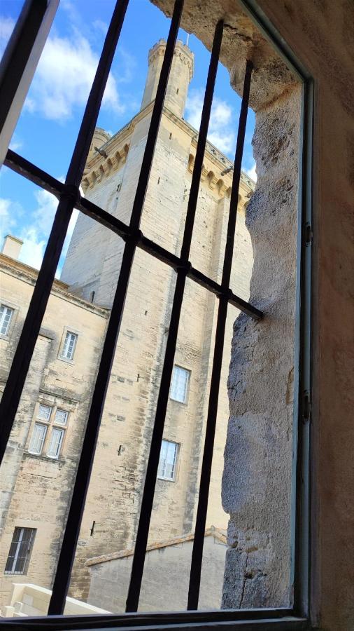 Uzes, Au Coeur Du Centre Medieval La Boussole D'uzes, De Caractere Du Xvii -eme Siecle *